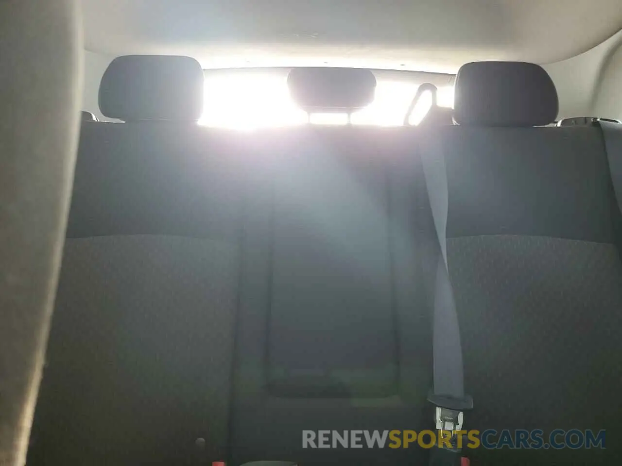 10 Photograph of a damaged car JA4AP3AU1KU009167 MITSUBISHI OUTLANDER 2019