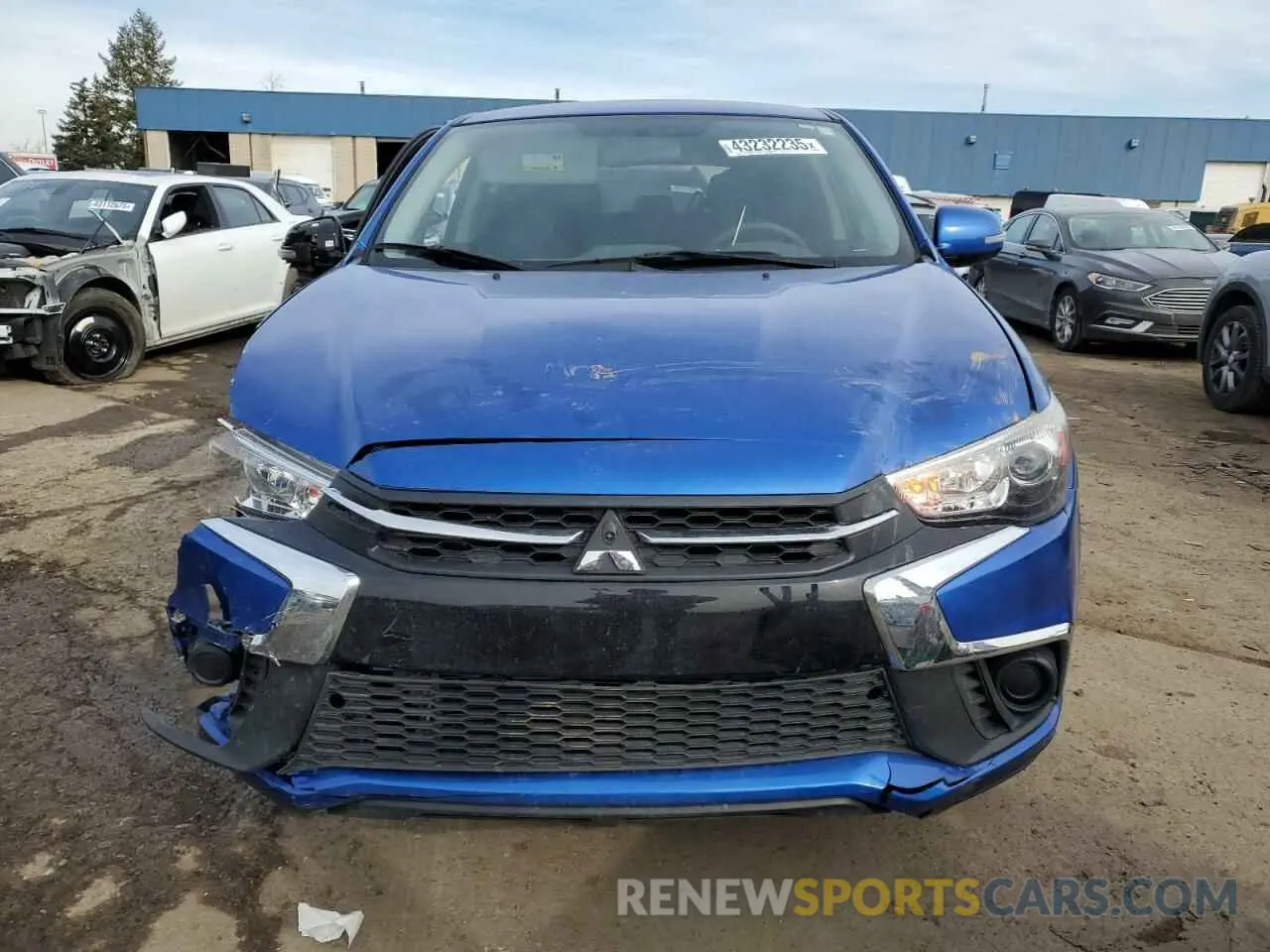 5 Photograph of a damaged car JA4AP3AU1KU030729 MITSUBISHI OUTLANDER 2019