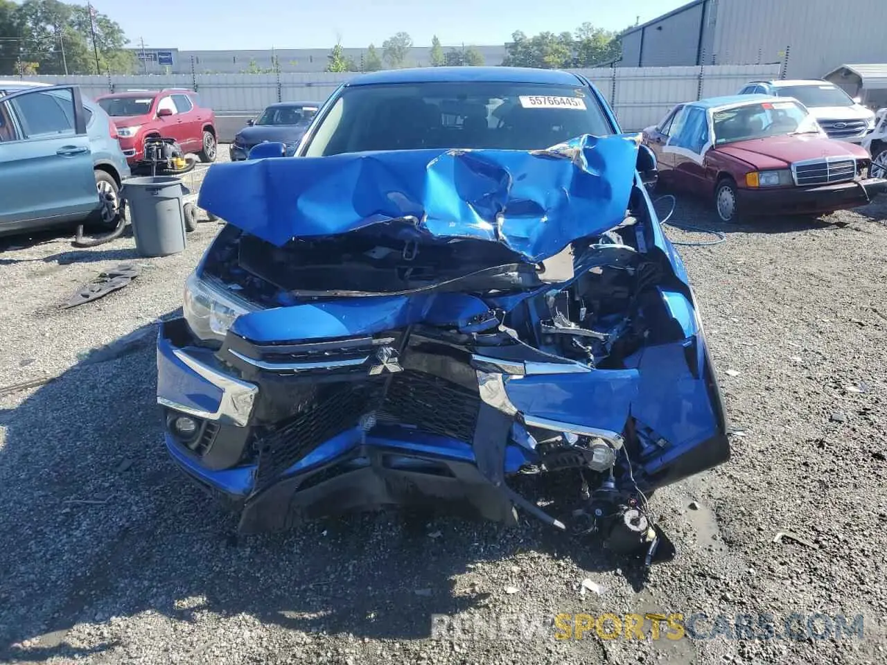 5 Photograph of a damaged car JA4AP3AU1KU034182 MITSUBISHI OUTLANDER 2019