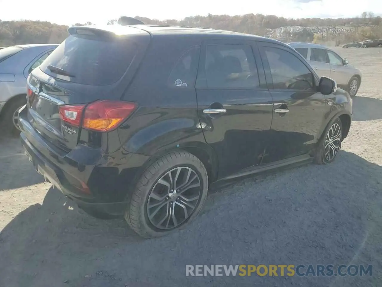 3 Photograph of a damaged car JA4AP3AU1KU034554 MITSUBISHI OUTLANDER 2019