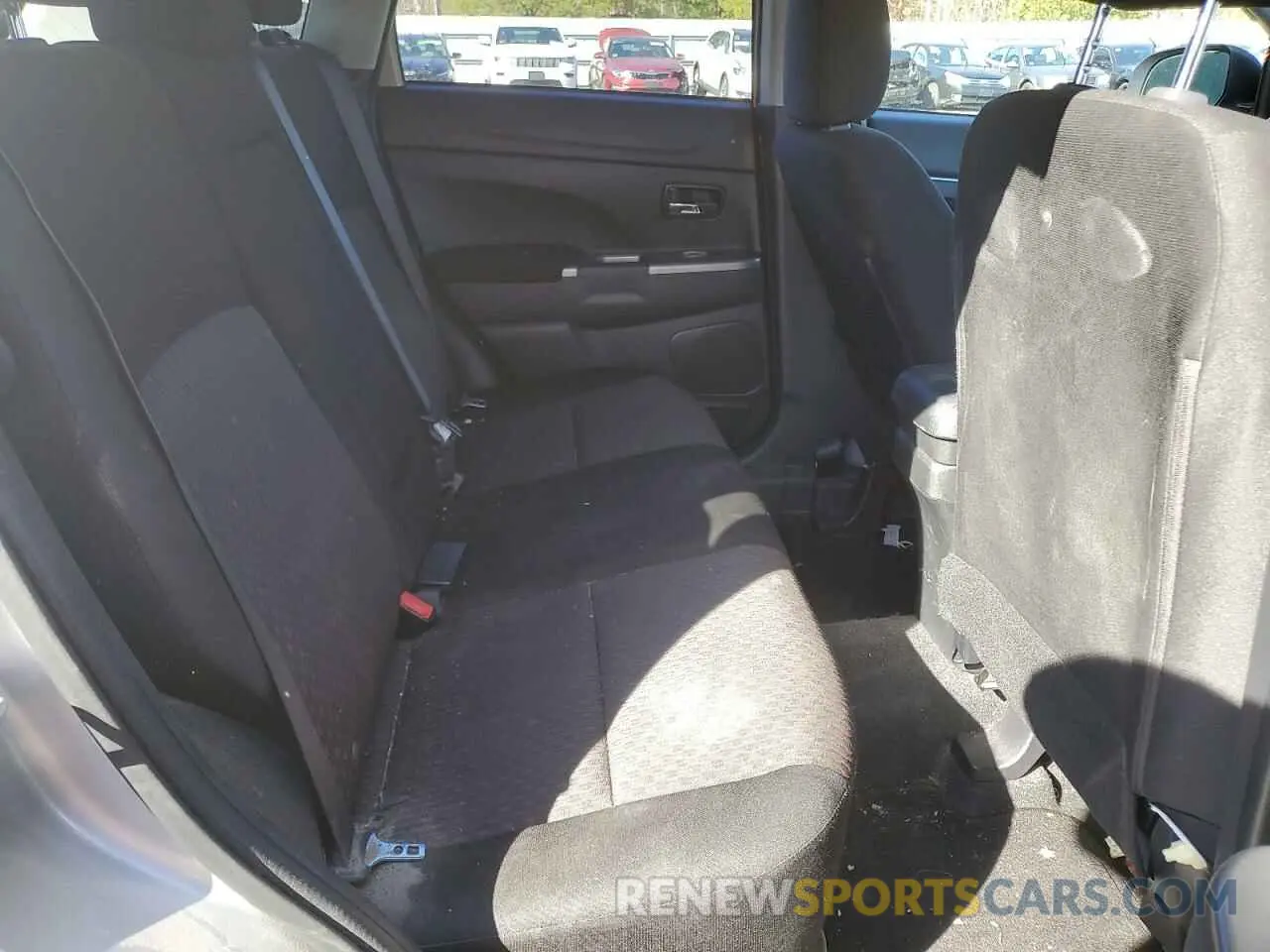 11 Photograph of a damaged car JA4AP3AU2KU033817 MITSUBISHI OUTLANDER 2019