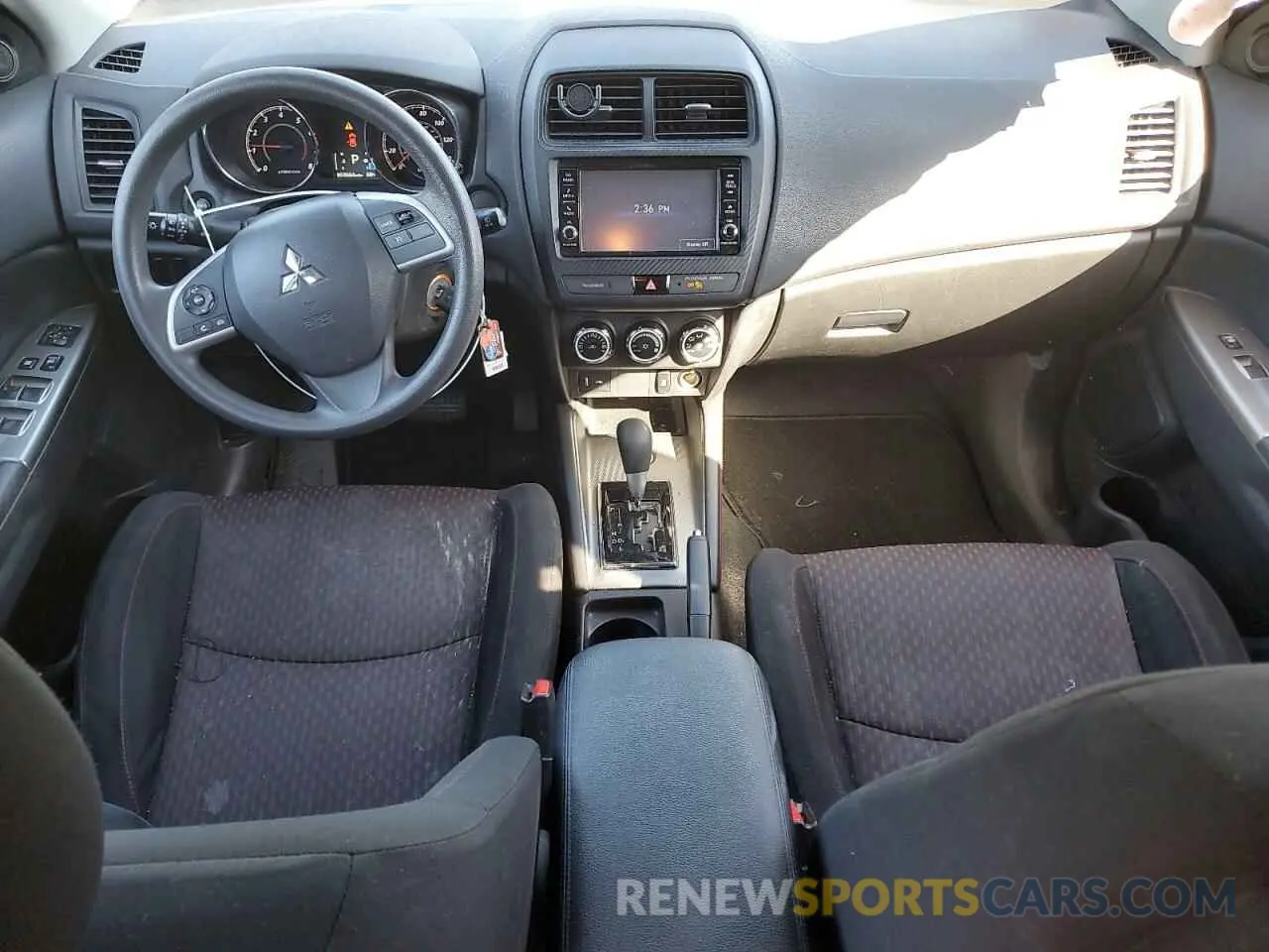 8 Photograph of a damaged car JA4AP3AU2KU033817 MITSUBISHI OUTLANDER 2019
