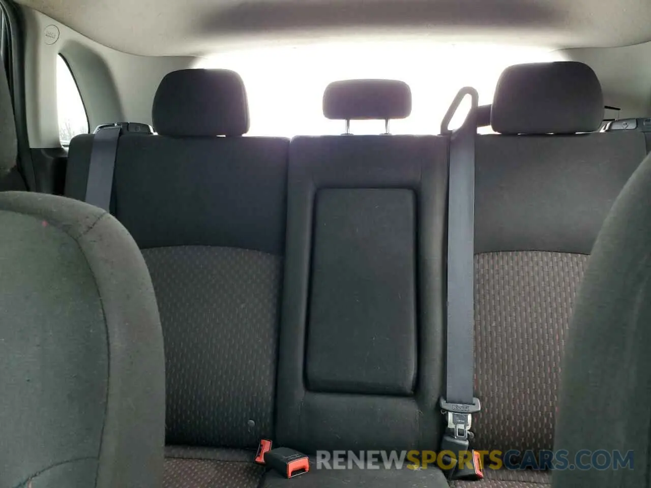 10 Photograph of a damaged car JA4AP3AU3KU030571 MITSUBISHI OUTLANDER 2019