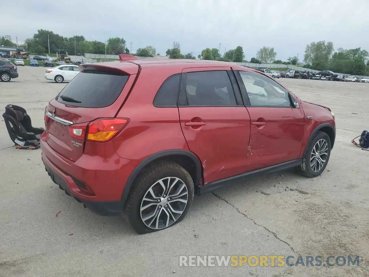 3 Photograph of a damaged car JA4AP3AU4KU016355 MITSUBISHI OUTLANDER 2019