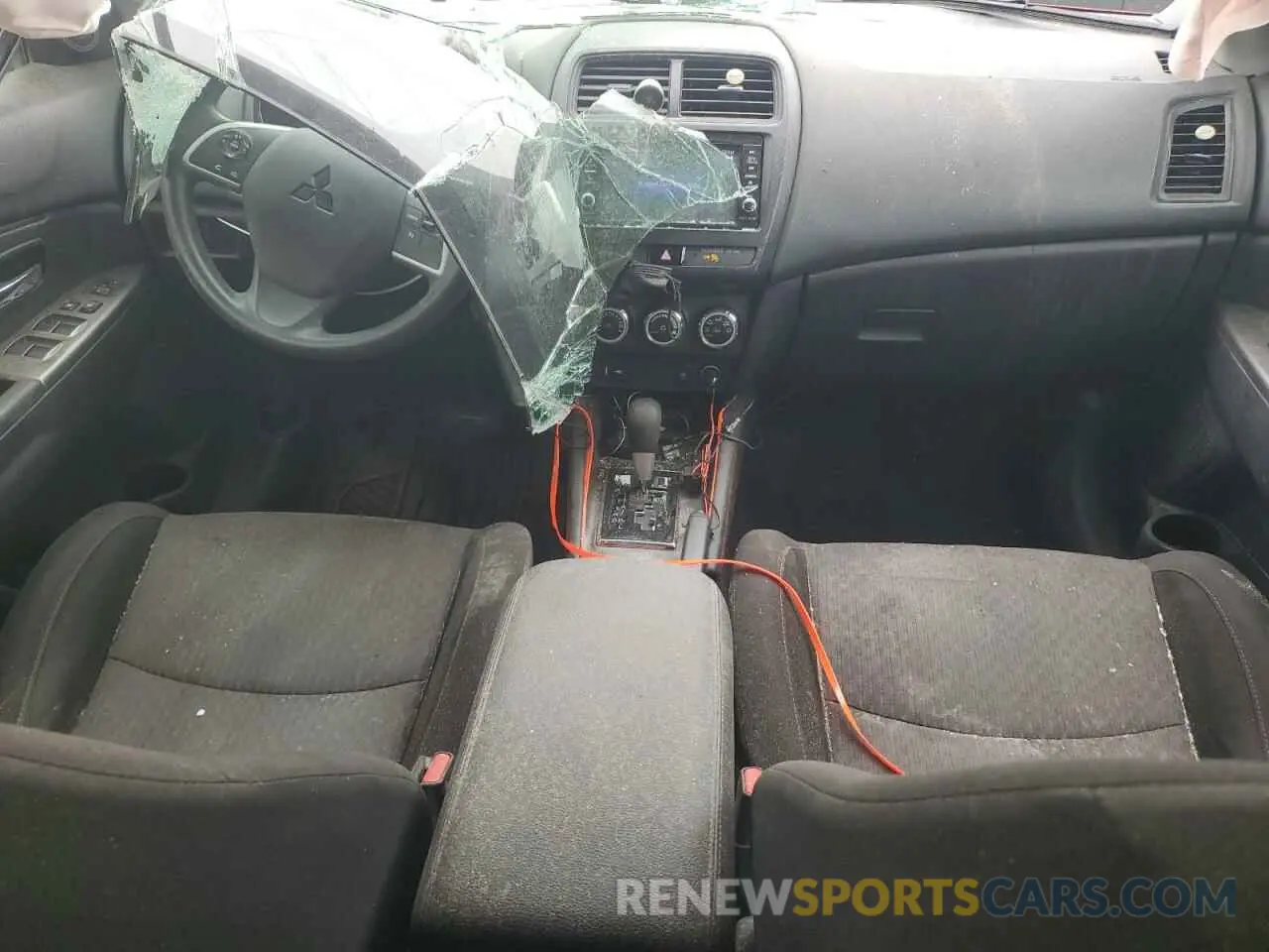 8 Photograph of a damaged car JA4AP3AU4KU016355 MITSUBISHI OUTLANDER 2019