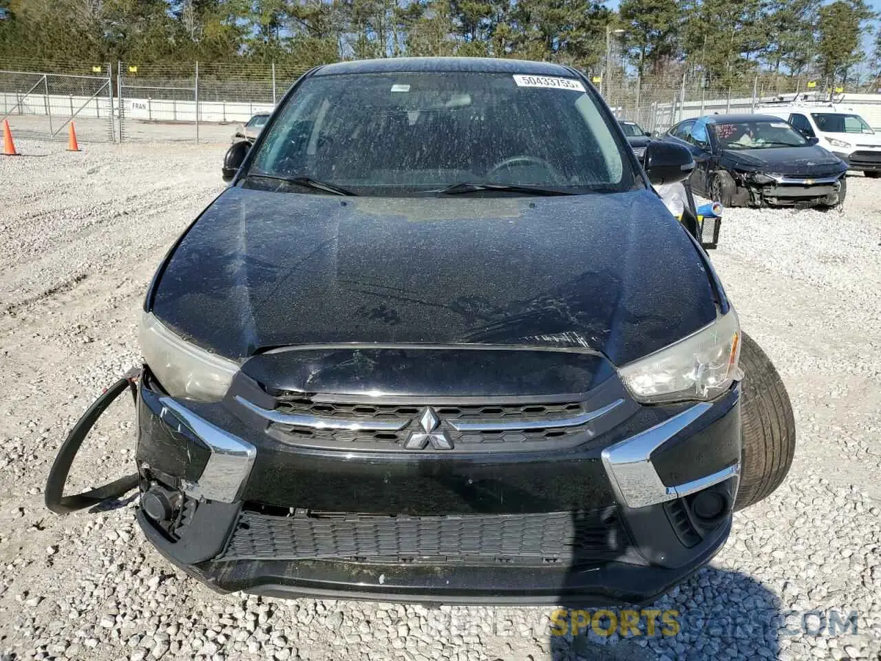 5 Photograph of a damaged car JA4AP3AU4KU020762 MITSUBISHI OUTLANDER 2019