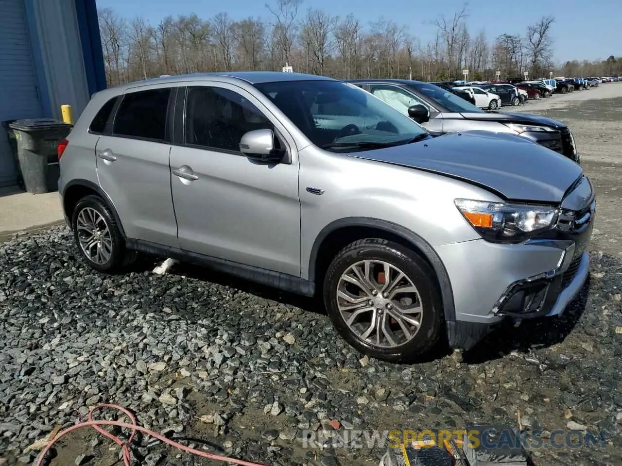 4 Photograph of a damaged car JA4AP3AU4KU033253 MITSUBISHI OUTLANDER 2019