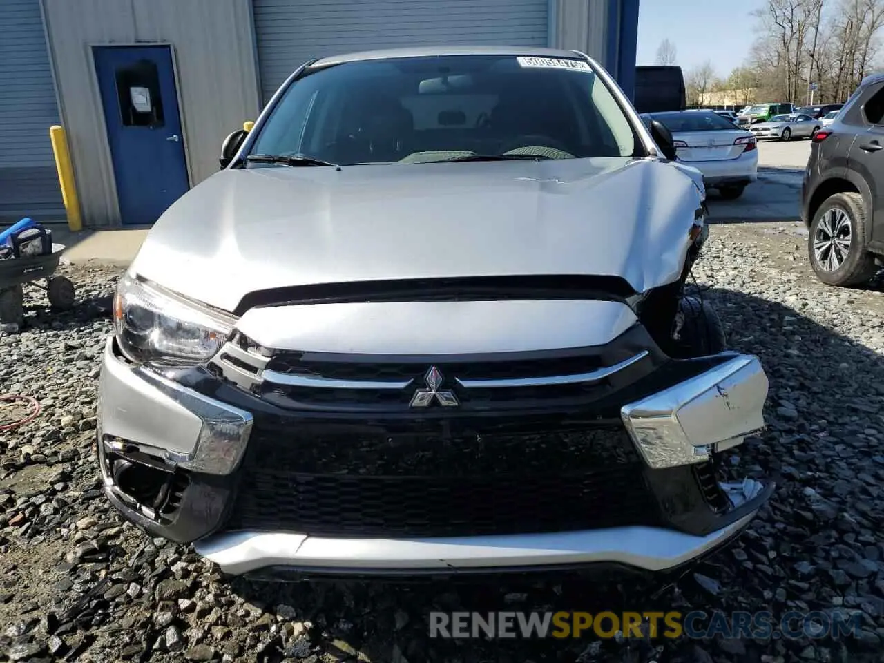 5 Photograph of a damaged car JA4AP3AU4KU033253 MITSUBISHI OUTLANDER 2019