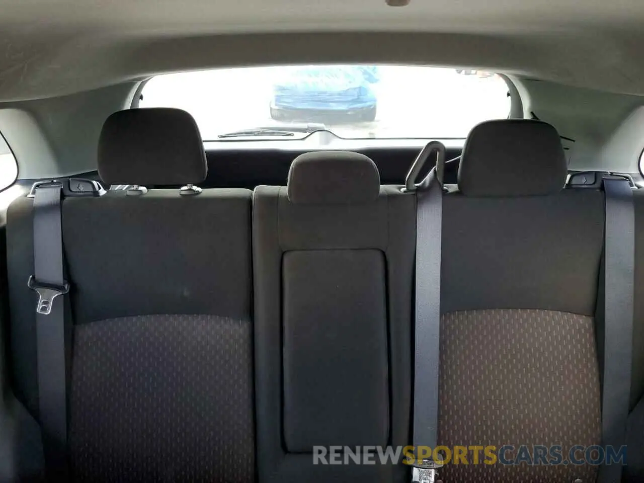 10 Photograph of a damaged car JA4AP3AU6KU005969 MITSUBISHI OUTLANDER 2019