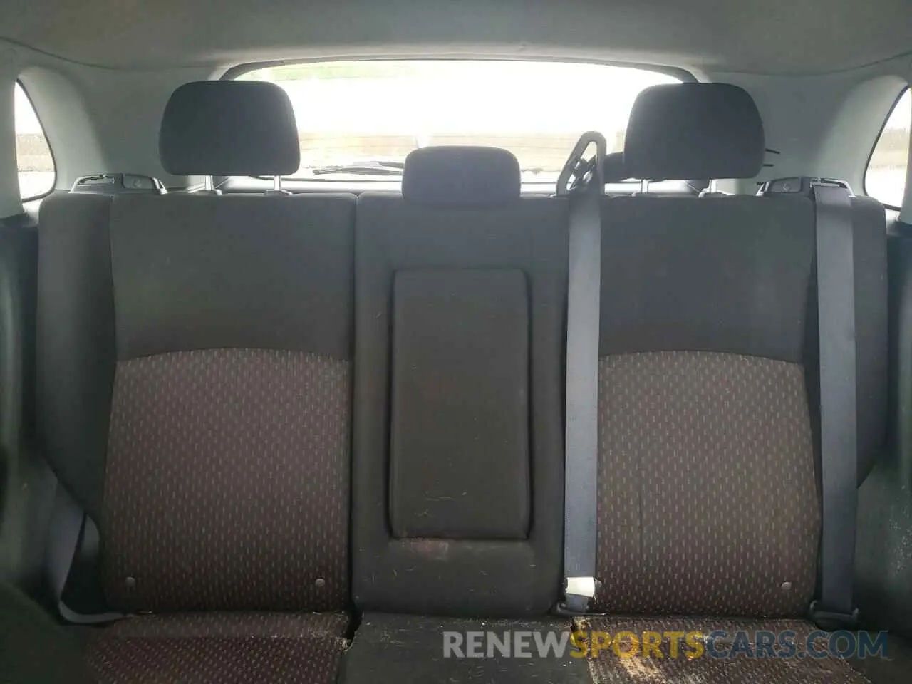 10 Photograph of a damaged car JA4AP3AU6KU033285 MITSUBISHI OUTLANDER 2019