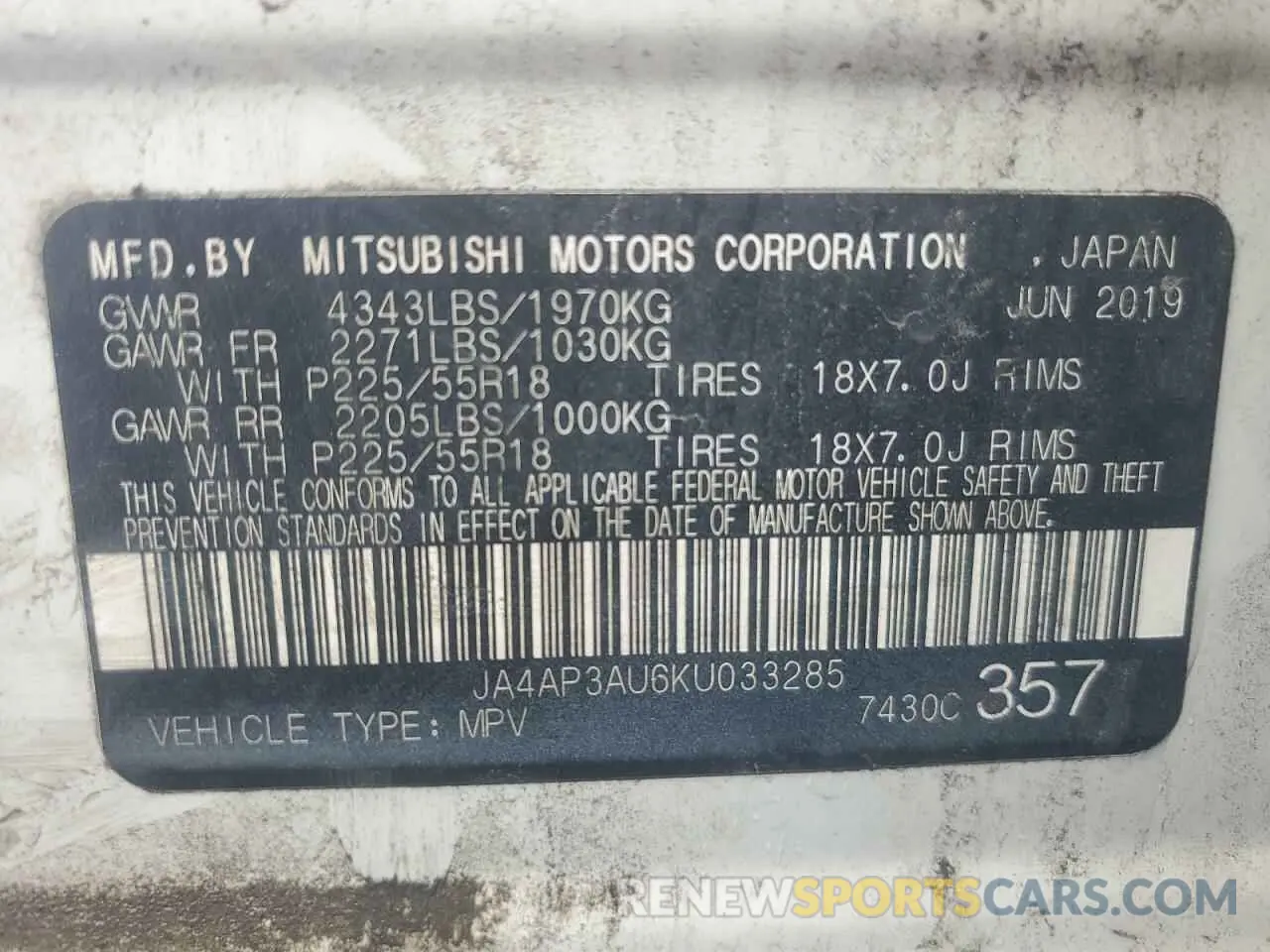 13 Photograph of a damaged car JA4AP3AU6KU033285 MITSUBISHI OUTLANDER 2019