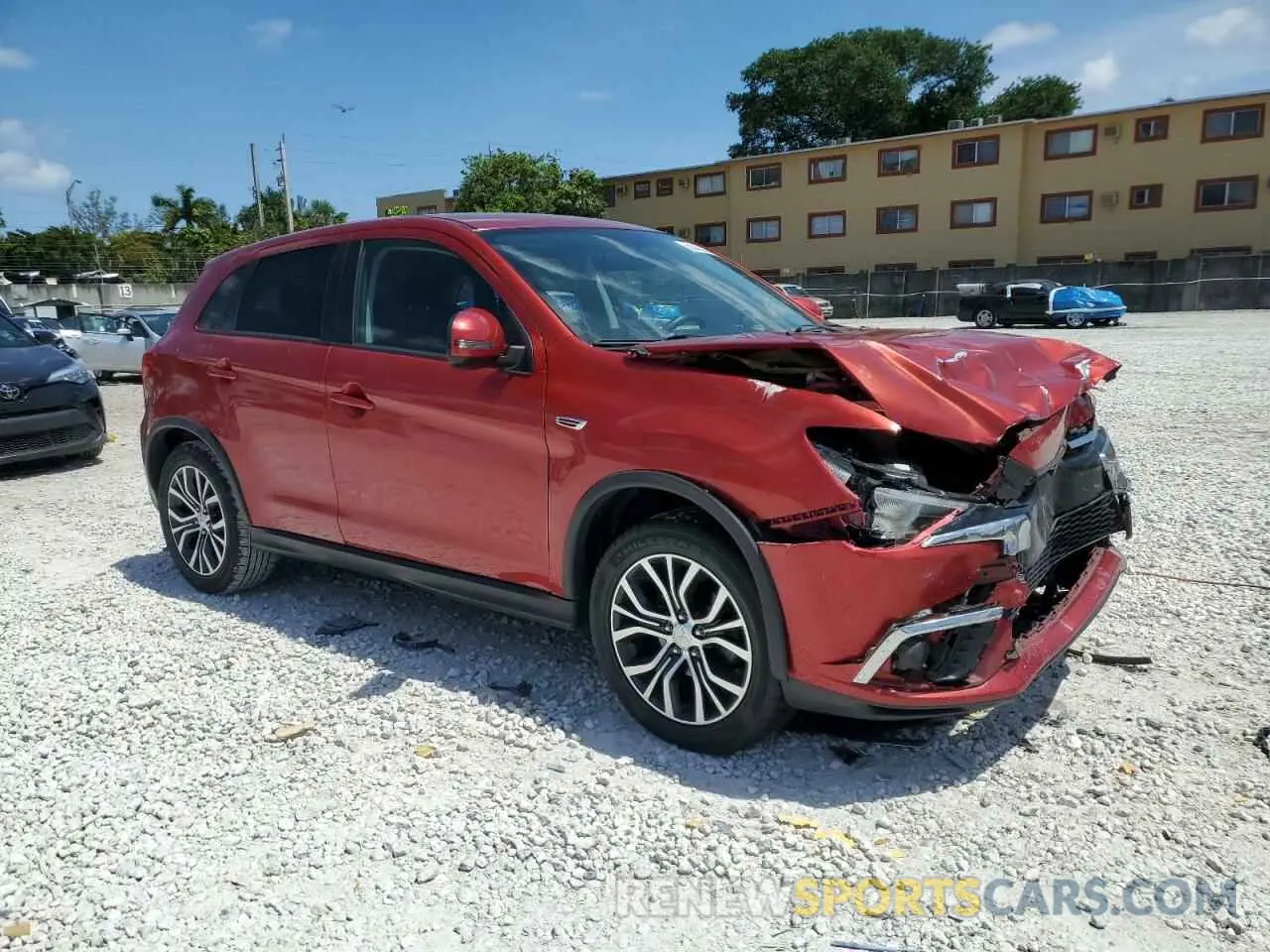 4 Photograph of a damaged car JA4AP3AU7KU006760 MITSUBISHI OUTLANDER 2019