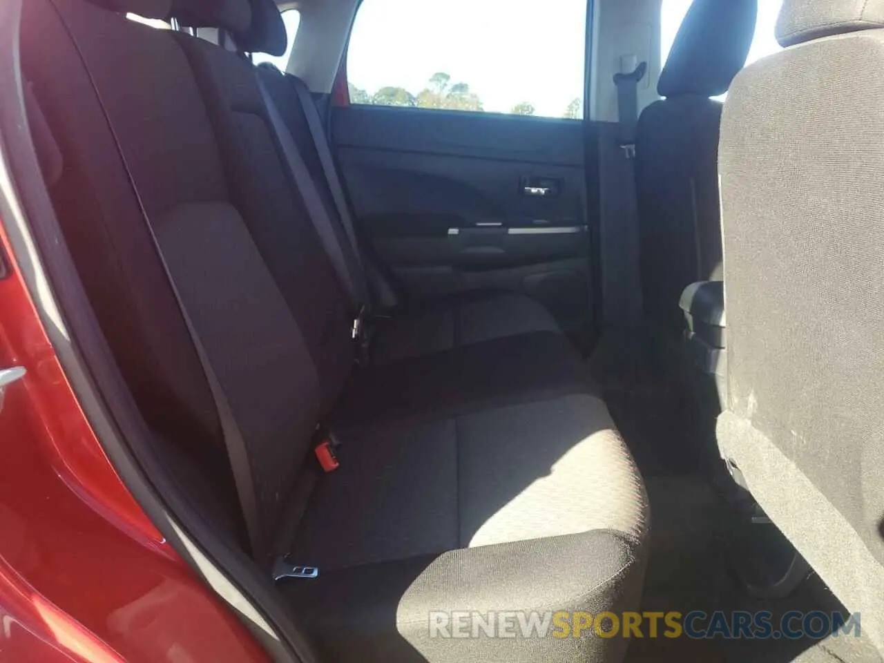 11 Photograph of a damaged car JA4AP3AU7KU035658 MITSUBISHI OUTLANDER 2019