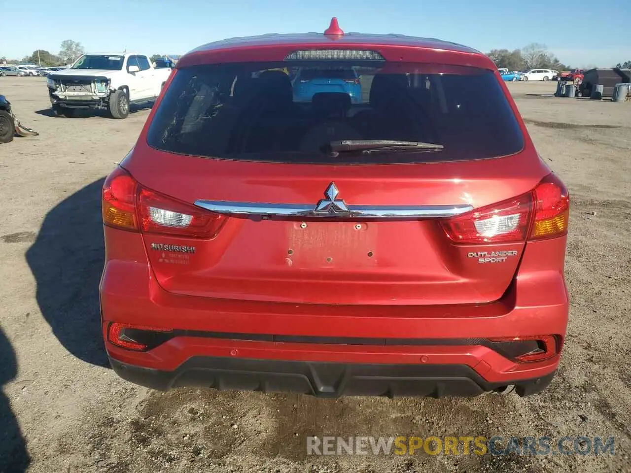 6 Photograph of a damaged car JA4AP3AU7KU035658 MITSUBISHI OUTLANDER 2019