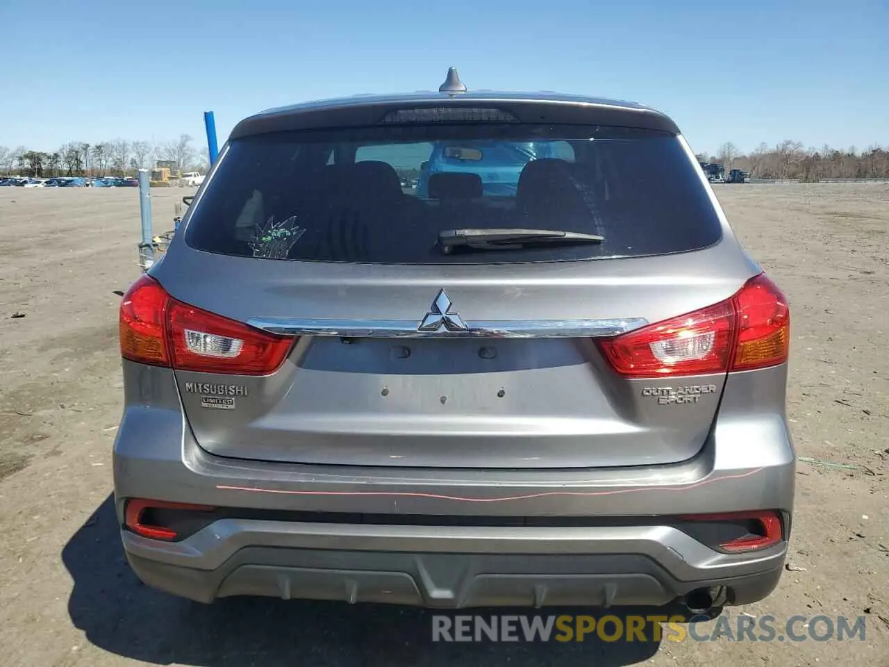 6 Photograph of a damaged car JA4AP3AU8KU008131 MITSUBISHI OUTLANDER 2019