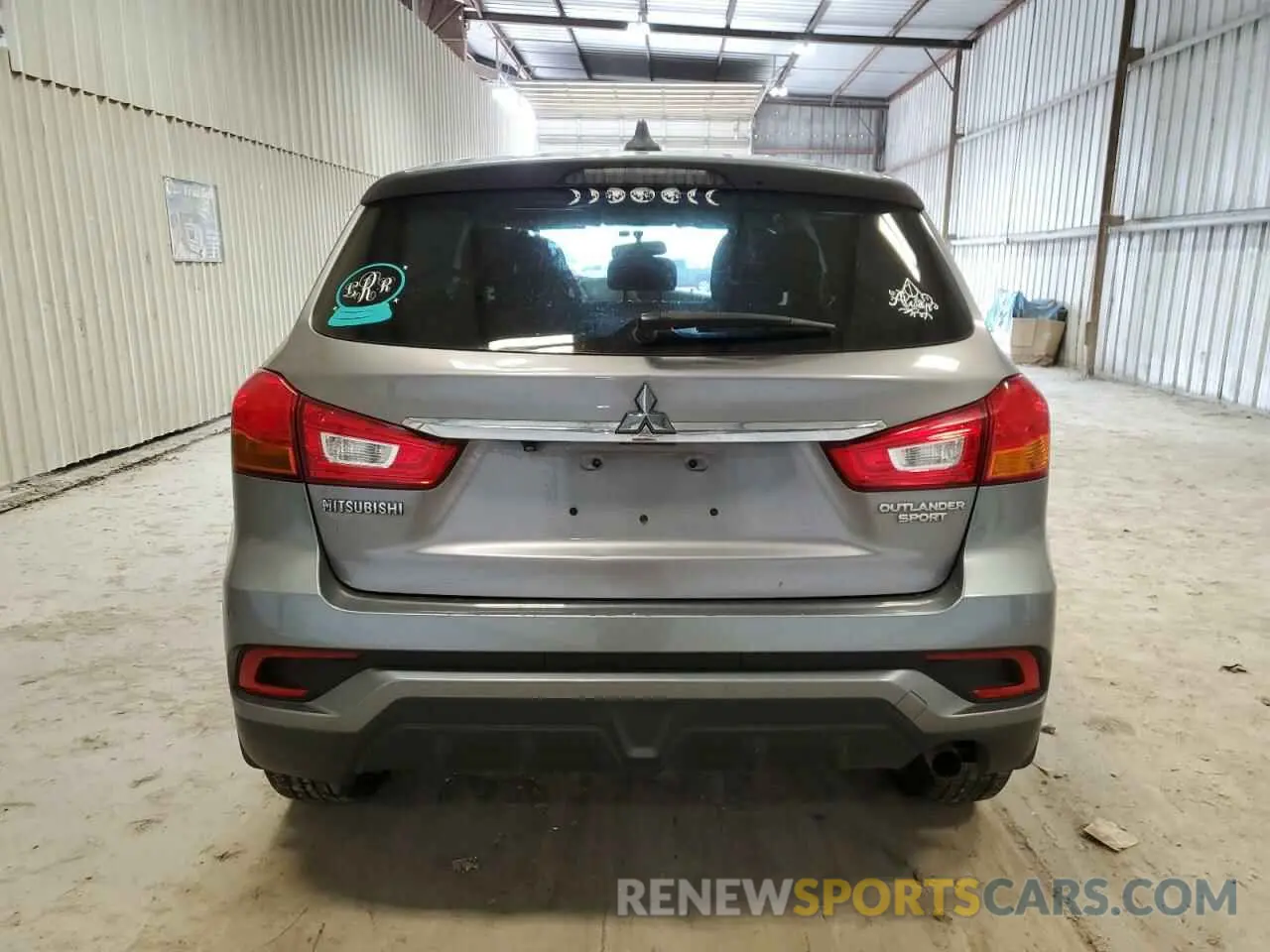 6 Photograph of a damaged car JA4AP3AU8KU017685 MITSUBISHI OUTLANDER 2019