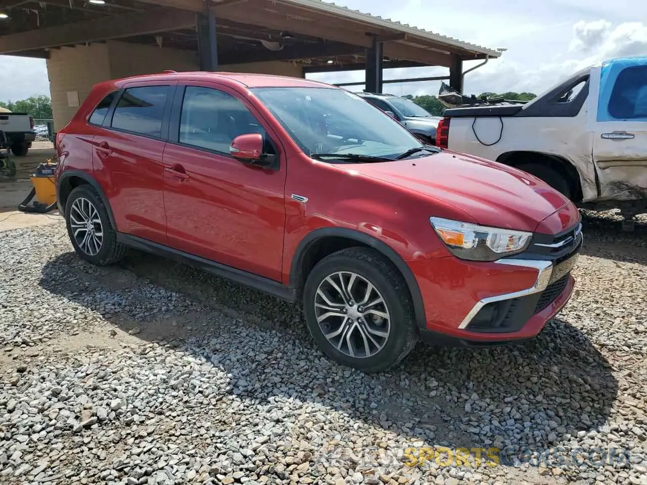 4 Photograph of a damaged car JA4AP3AU8KU021476 MITSUBISHI OUTLANDER 2019