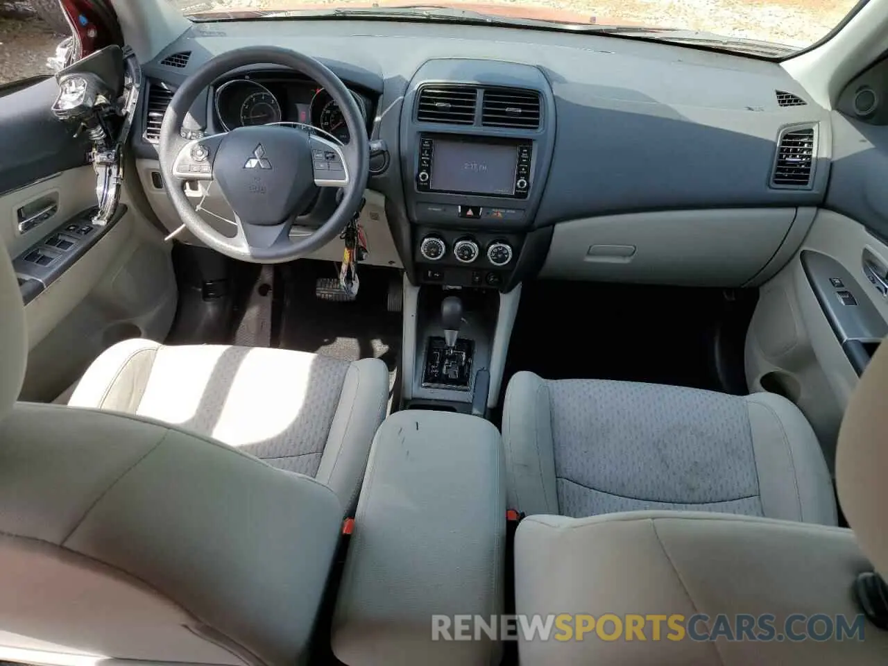 8 Photograph of a damaged car JA4AP3AU8KU021476 MITSUBISHI OUTLANDER 2019