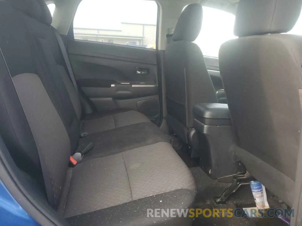 11 Photograph of a damaged car JA4AP3AU8KU029187 MITSUBISHI OUTLANDER 2019