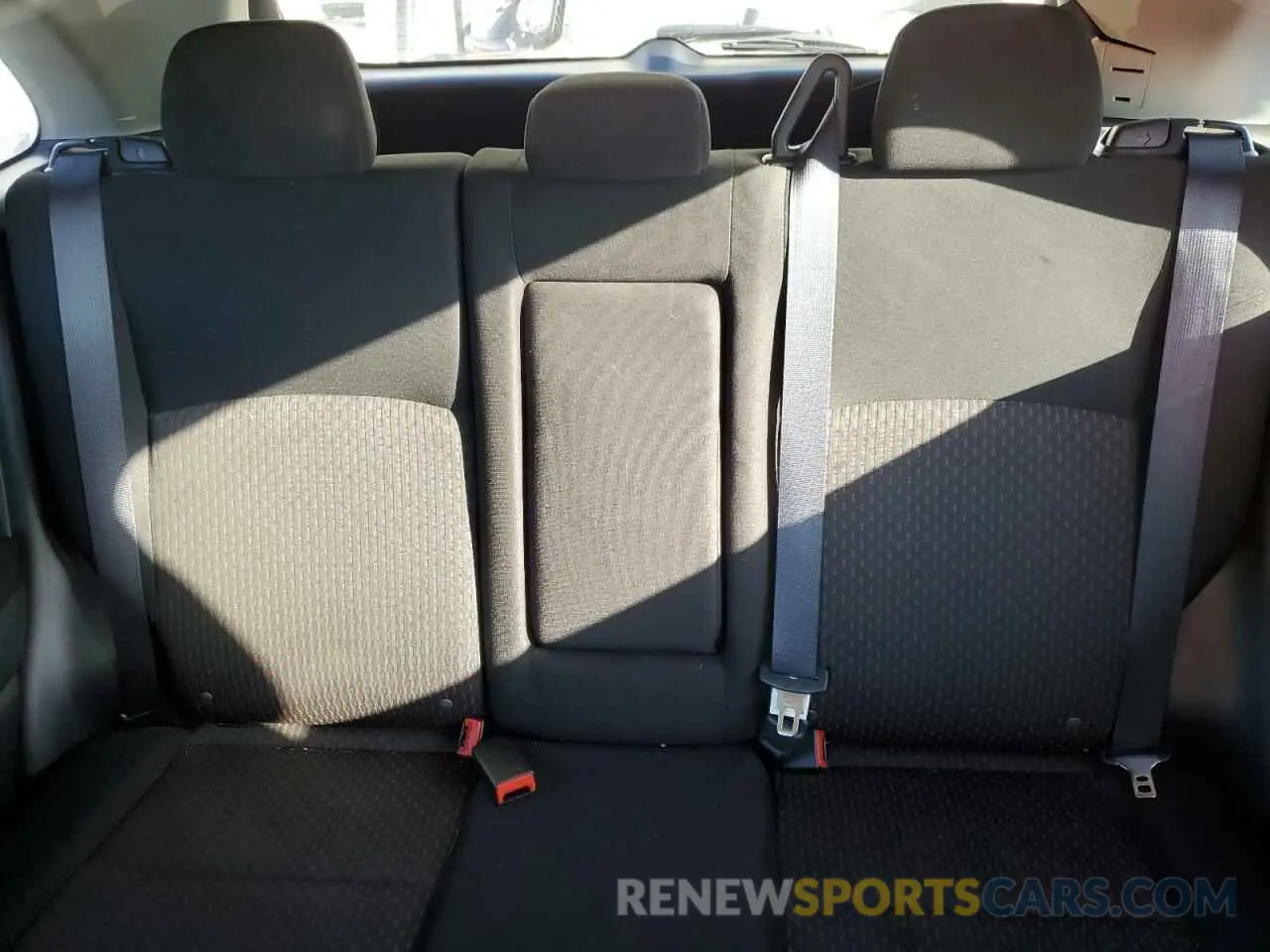 10 Photograph of a damaged car JA4AP3AU9KU018893 MITSUBISHI OUTLANDER 2019