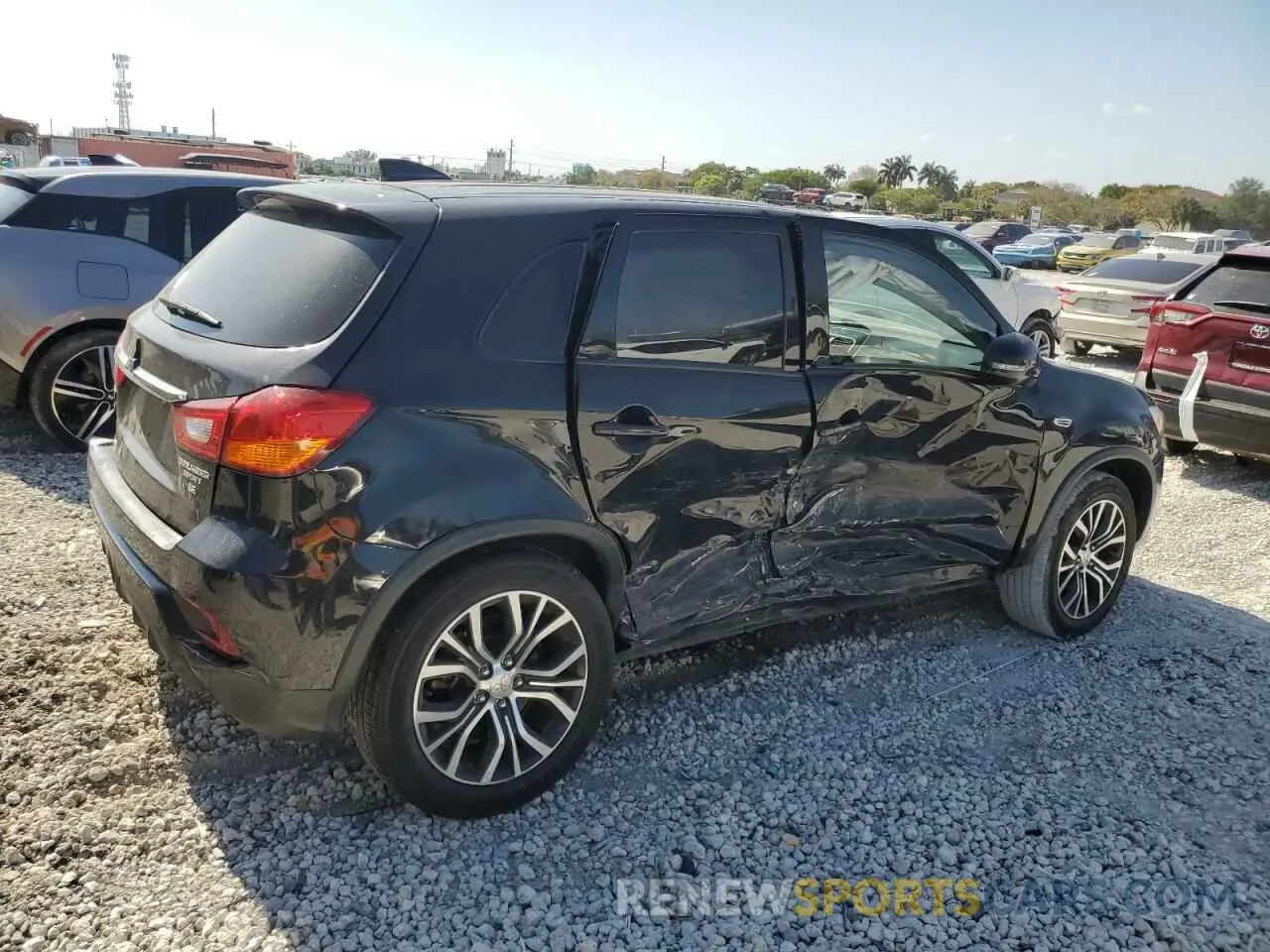 3 Photograph of a damaged car JA4AP4AU2KU027442 MITSUBISHI OUTLANDER 2019