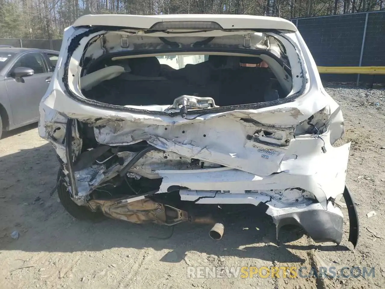 6 Photograph of a damaged car JA4AP4AU5KU017844 MITSUBISHI OUTLANDER 2019
