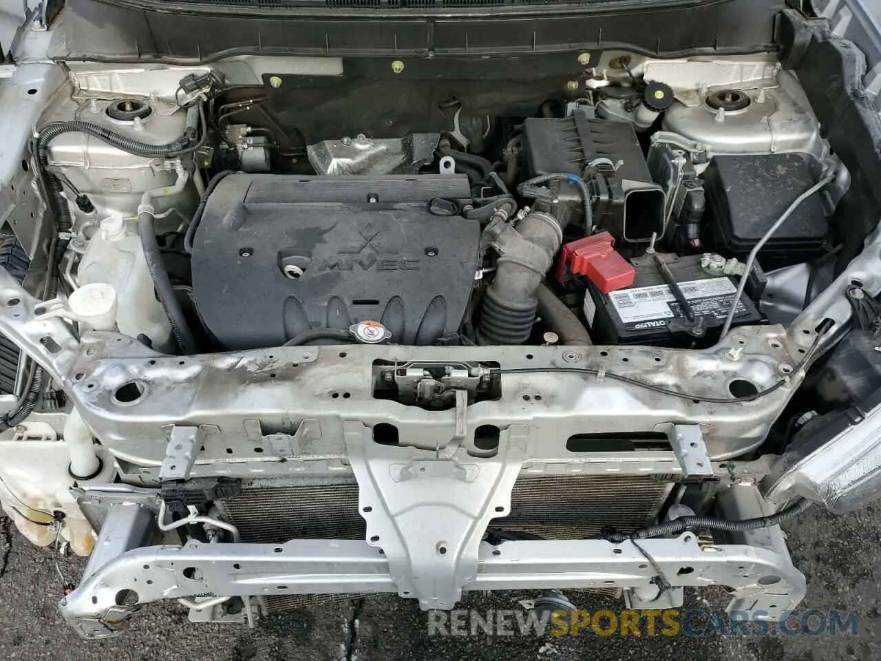 12 Photograph of a damaged car JA4AP4AU7KU019028 MITSUBISHI OUTLANDER 2019