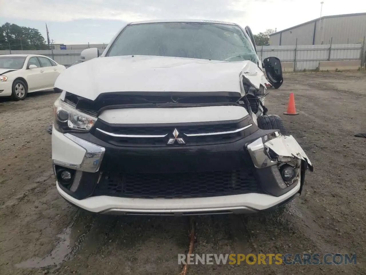 5 Photograph of a damaged car JA4AP4AU9KU030189 MITSUBISHI OUTLANDER 2019