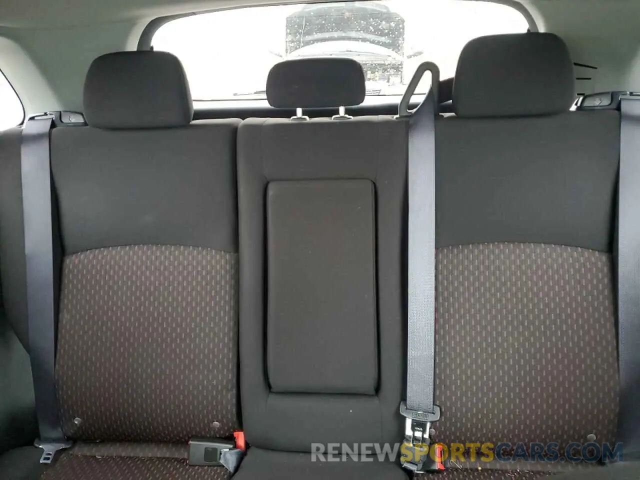10 Photograph of a damaged car JA4AR3AU0KU030344 MITSUBISHI OUTLANDER 2019