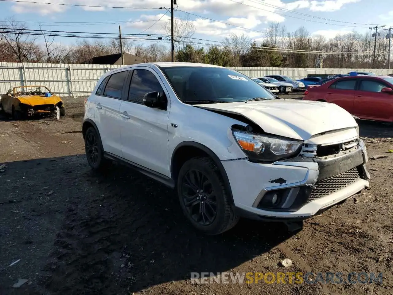 4 Photograph of a damaged car JA4AR3AU0KU031168 MITSUBISHI OUTLANDER 2019