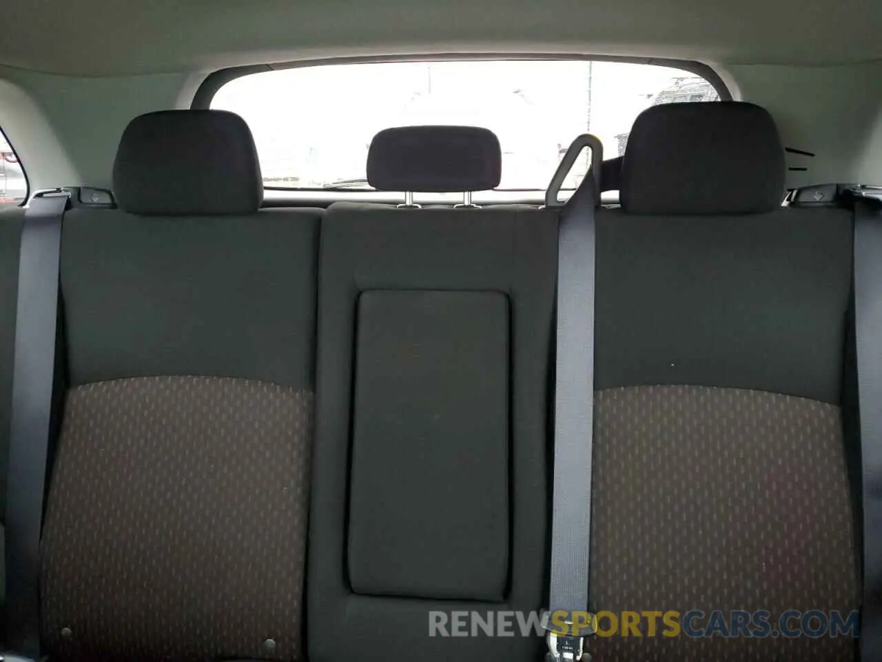 10 Photograph of a damaged car JA4AR3AU1KU003525 MITSUBISHI OUTLANDER 2019