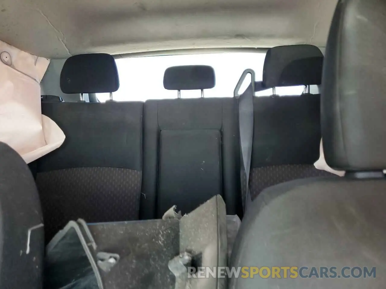 10 Photograph of a damaged car JA4AR3AU3KU011982 MITSUBISHI OUTLANDER 2019