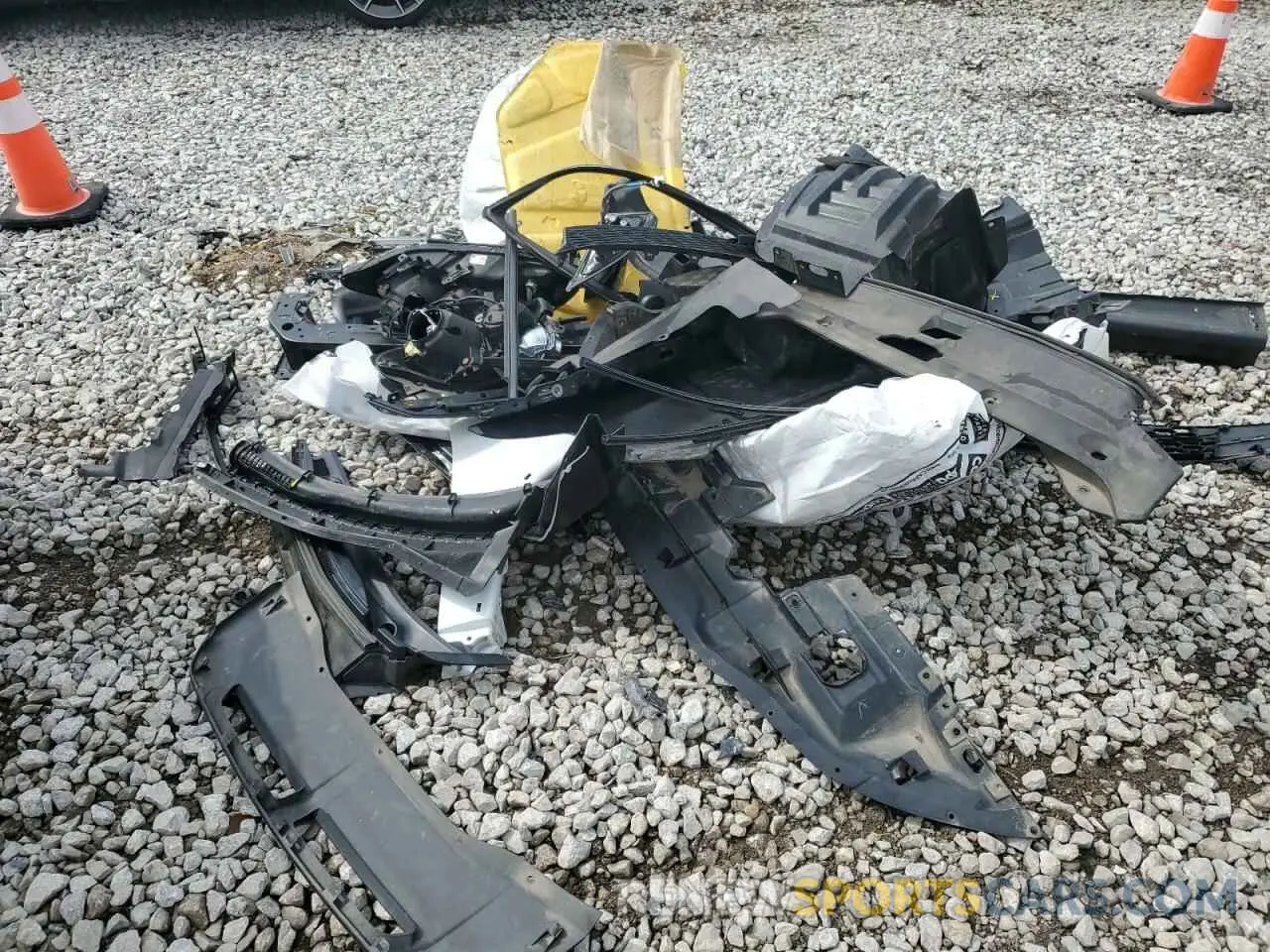 13 Photograph of a damaged car JA4AR3AU3KU013117 MITSUBISHI OUTLANDER 2019