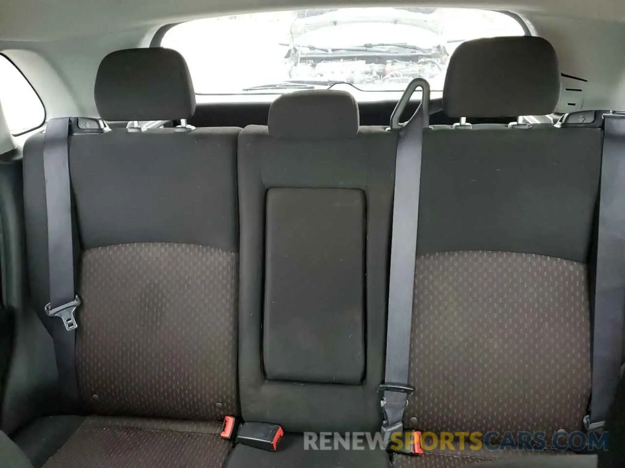 10 Photograph of a damaged car JA4AR3AU3KU013621 MITSUBISHI OUTLANDER 2019