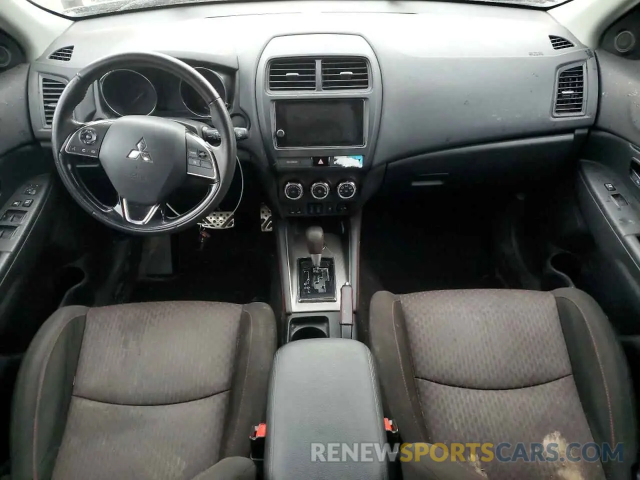 8 Photograph of a damaged car JA4AR3AU3KU022819 MITSUBISHI OUTLANDER 2019