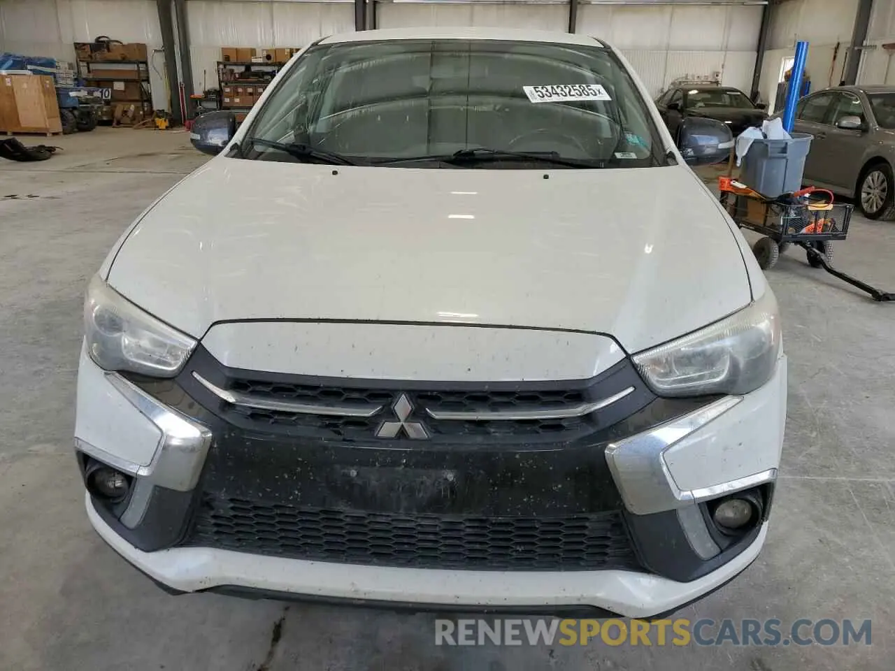 5 Photograph of a damaged car JA4AR3AU3KU033139 MITSUBISHI OUTLANDER 2019