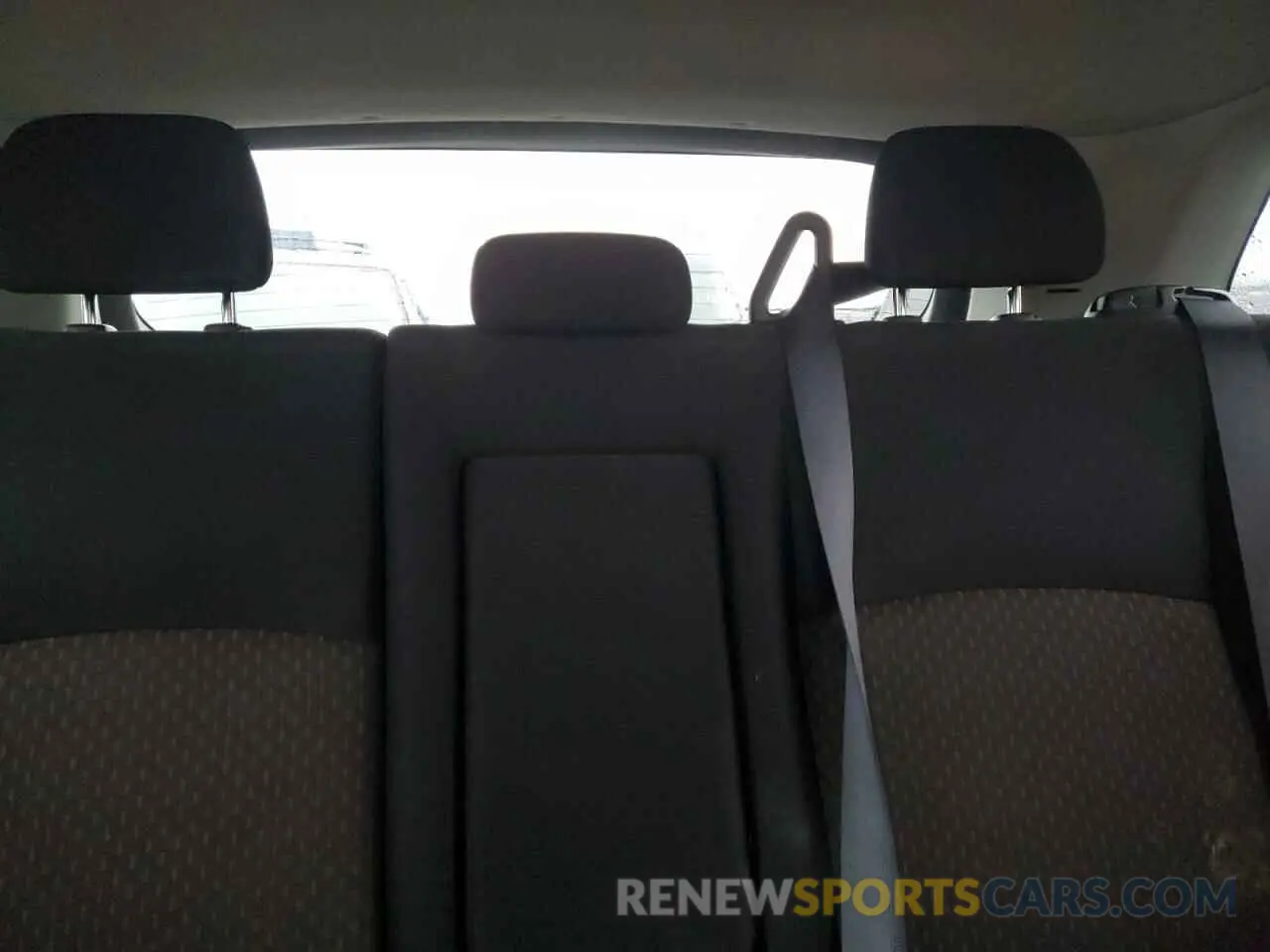 10 Photograph of a damaged car JA4AR3AU4KU010906 MITSUBISHI OUTLANDER 2019