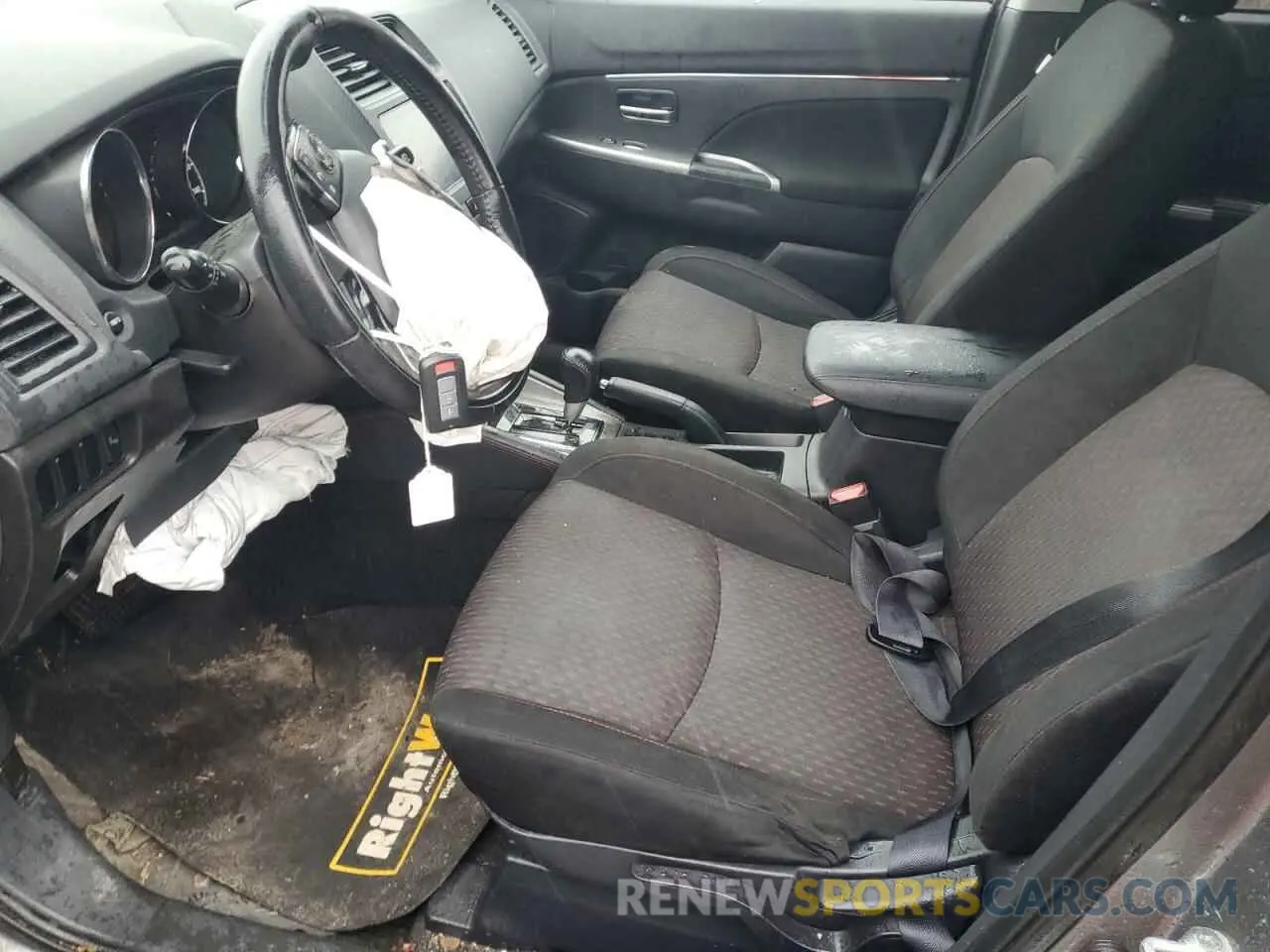 7 Photograph of a damaged car JA4AR3AU4KU010906 MITSUBISHI OUTLANDER 2019