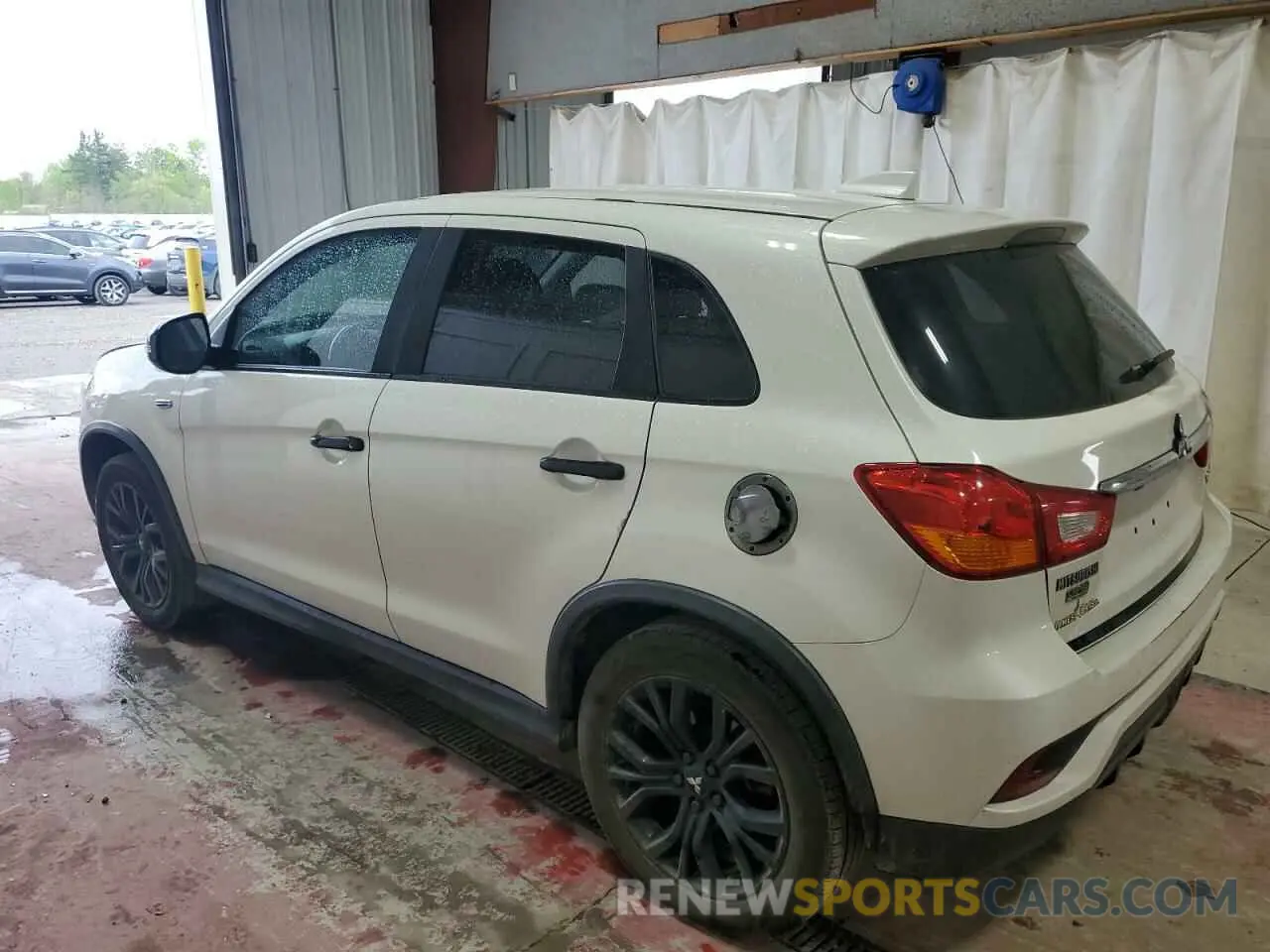 2 Photograph of a damaged car JA4AR3AU4KU021954 MITSUBISHI OUTLANDER 2019