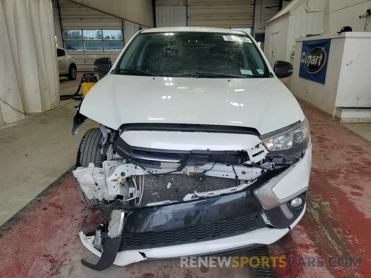 5 Photograph of a damaged car JA4AR3AU4KU021954 MITSUBISHI OUTLANDER 2019