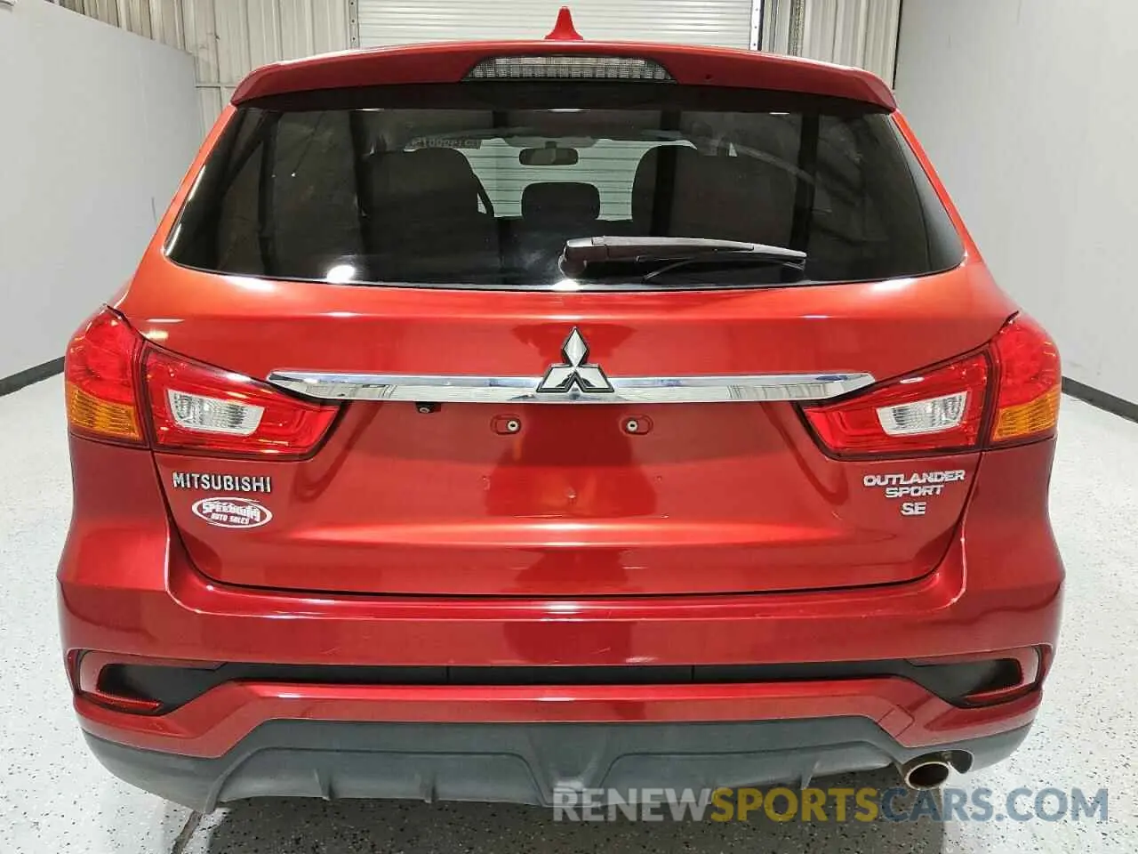 6 Photograph of a damaged car JA4AR3AU5KU017833 MITSUBISHI OUTLANDER 2019