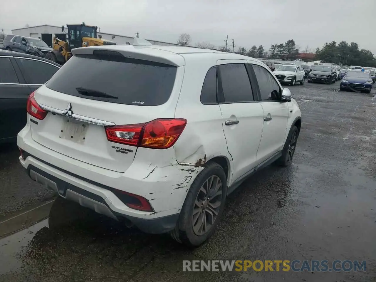 3 Photograph of a damaged car JA4AR3AU5KU031425 MITSUBISHI OUTLANDER 2019