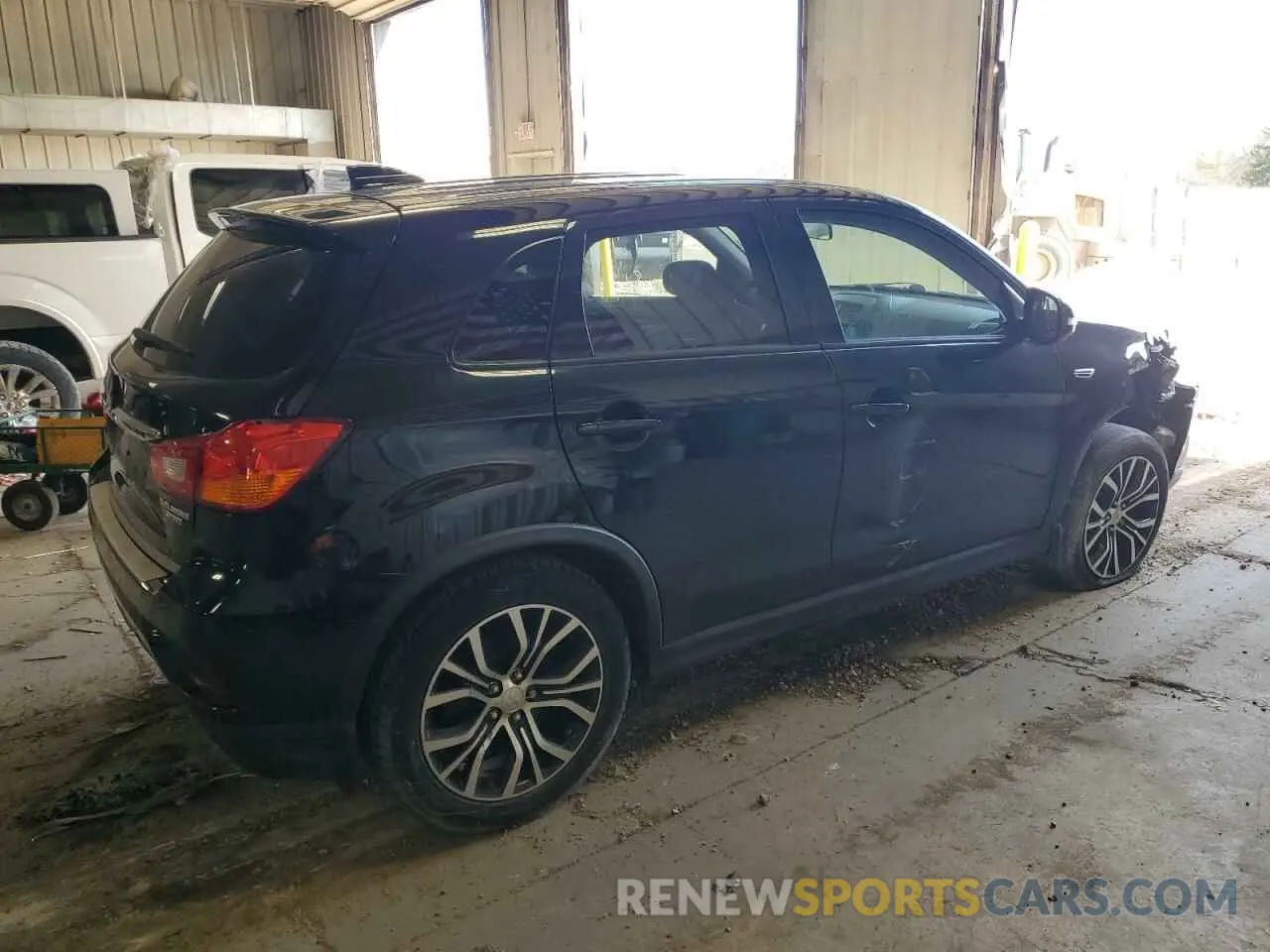 3 Photograph of a damaged car JA4AR3AU6KU005531 MITSUBISHI OUTLANDER 2019