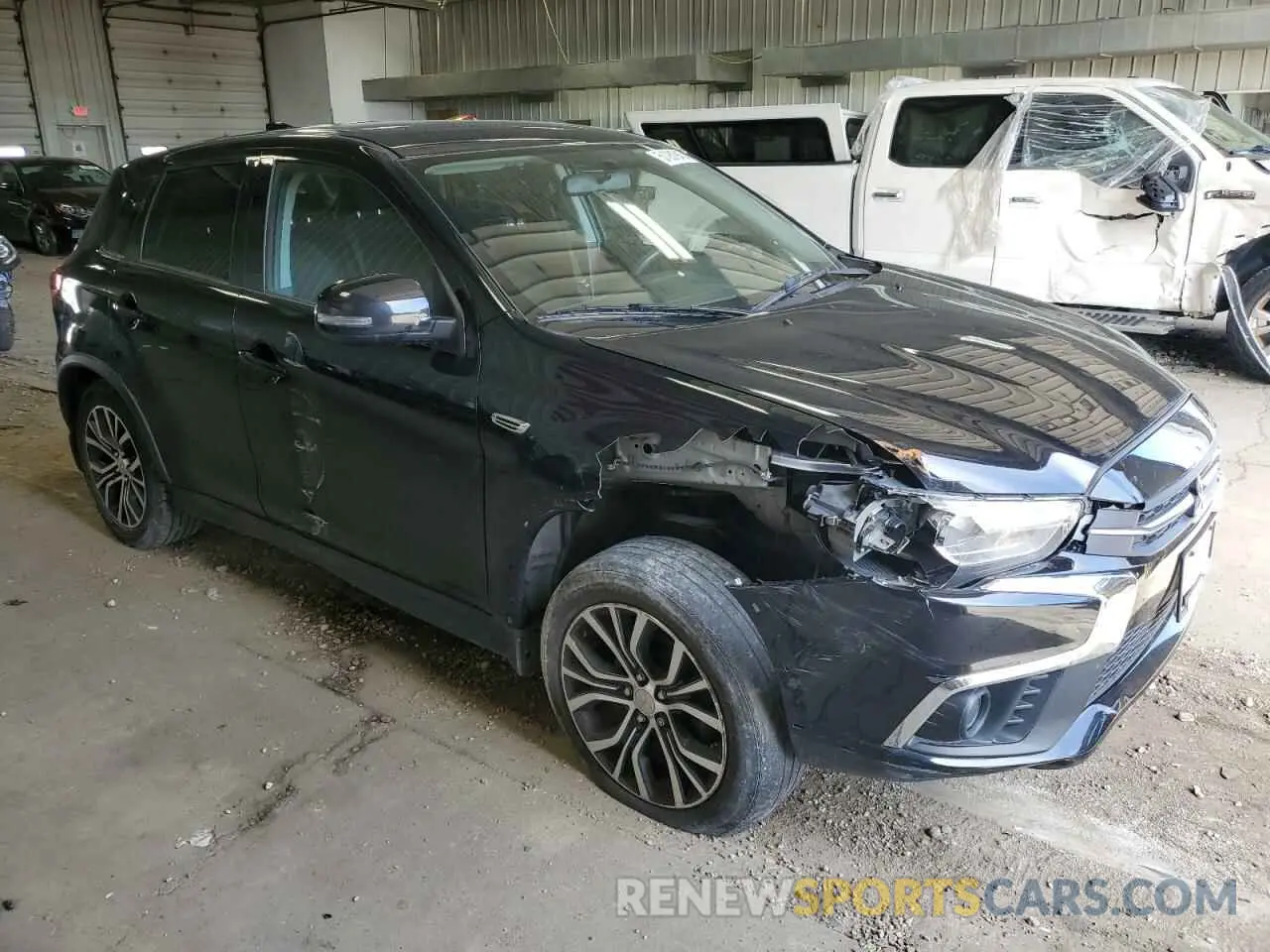 4 Photograph of a damaged car JA4AR3AU6KU005531 MITSUBISHI OUTLANDER 2019