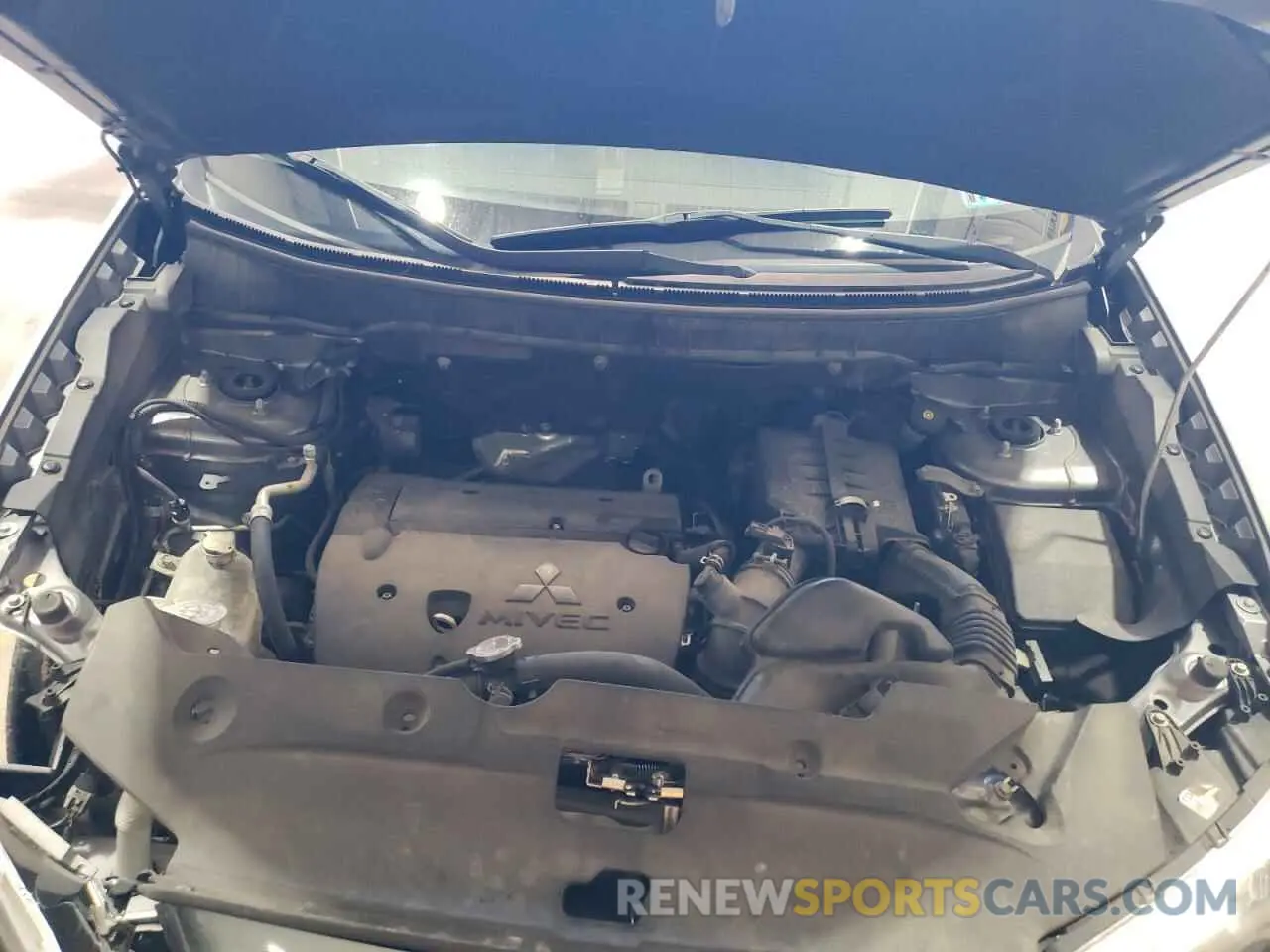 12 Photograph of a damaged car JA4AR3AU8KU014652 MITSUBISHI OUTLANDER 2019