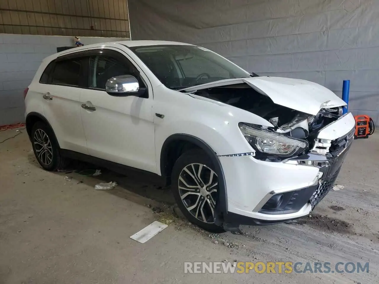 4 Photograph of a damaged car JA4AR3AUXKU003667 MITSUBISHI OUTLANDER 2019
