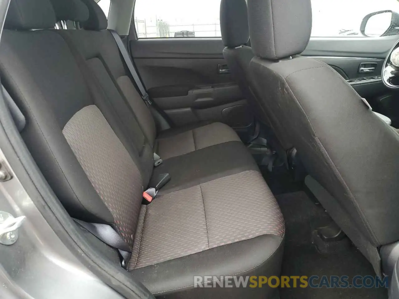 11 Photograph of a damaged car JA4AR3AUXKU019125 MITSUBISHI OUTLANDER 2019