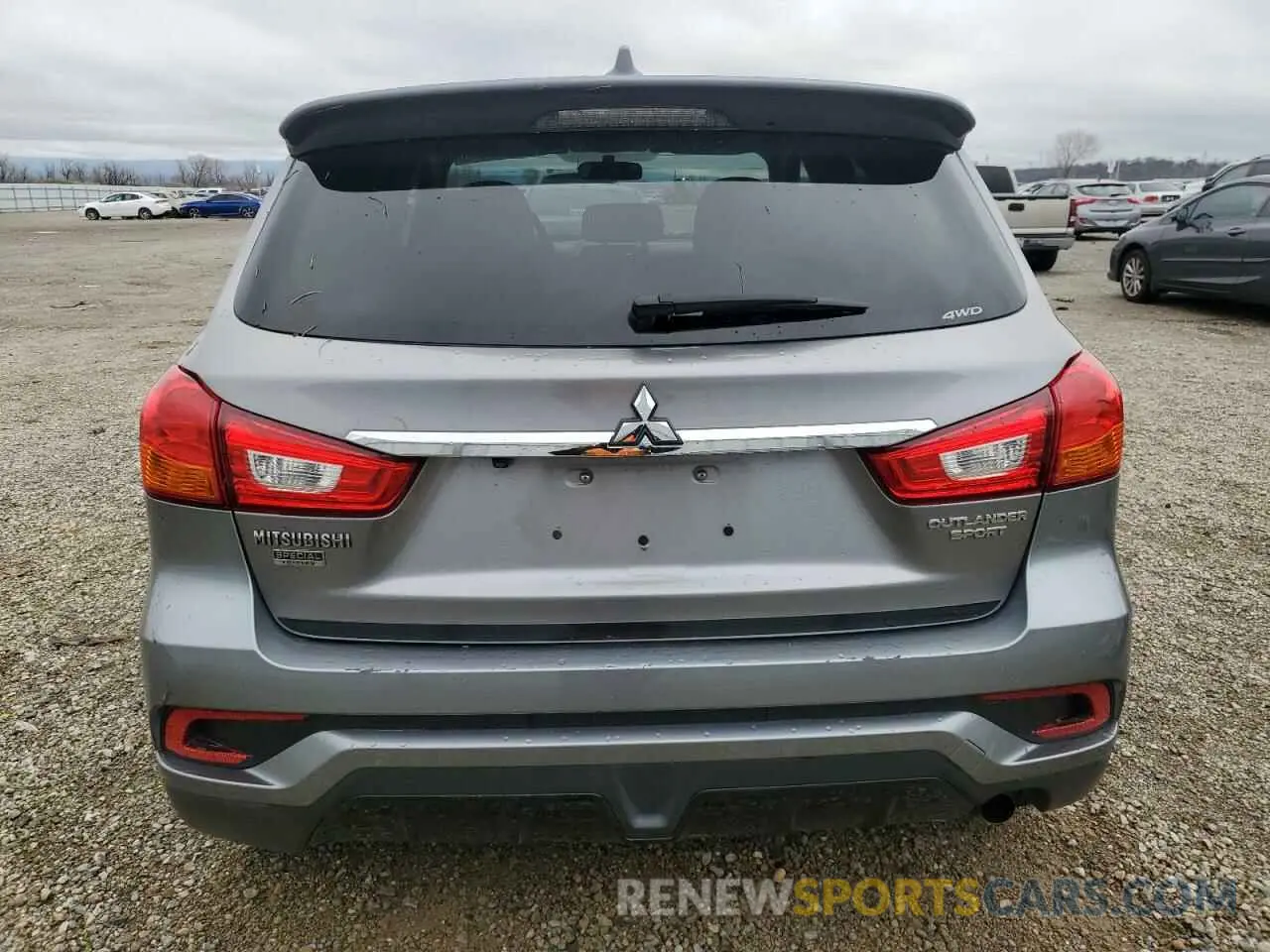 6 Photograph of a damaged car JA4AR3AUXKU019125 MITSUBISHI OUTLANDER 2019