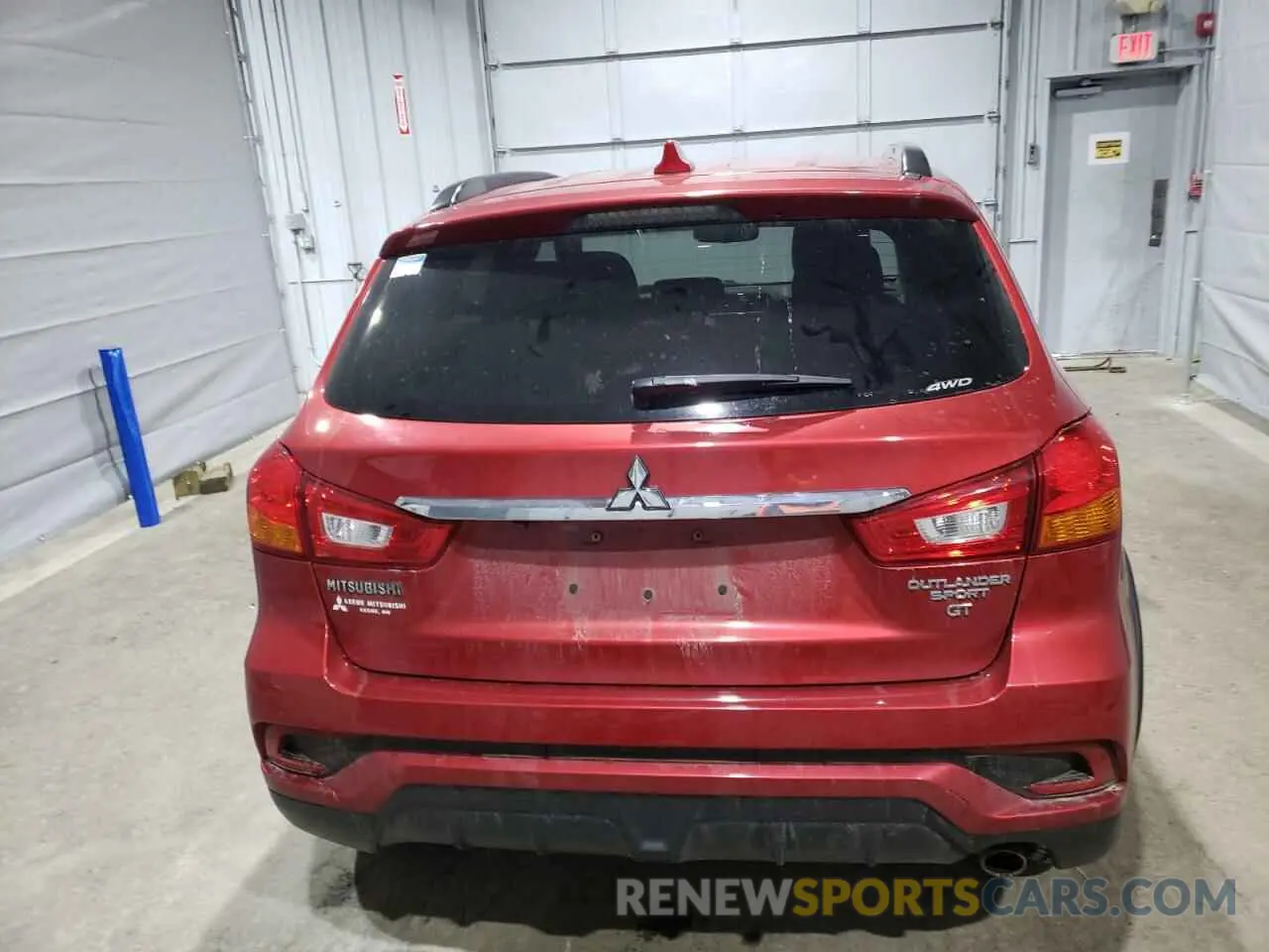 6 Photograph of a damaged car JA4AR4AW1KU018355 MITSUBISHI OUTLANDER 2019