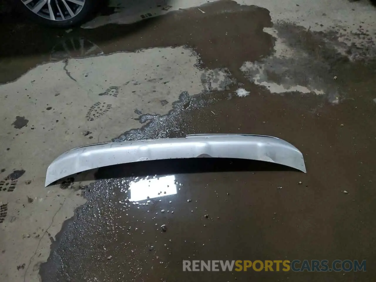 13 Photograph of a damaged car JA4AZ2A36KZ602425 MITSUBISHI OUTLANDER 2019